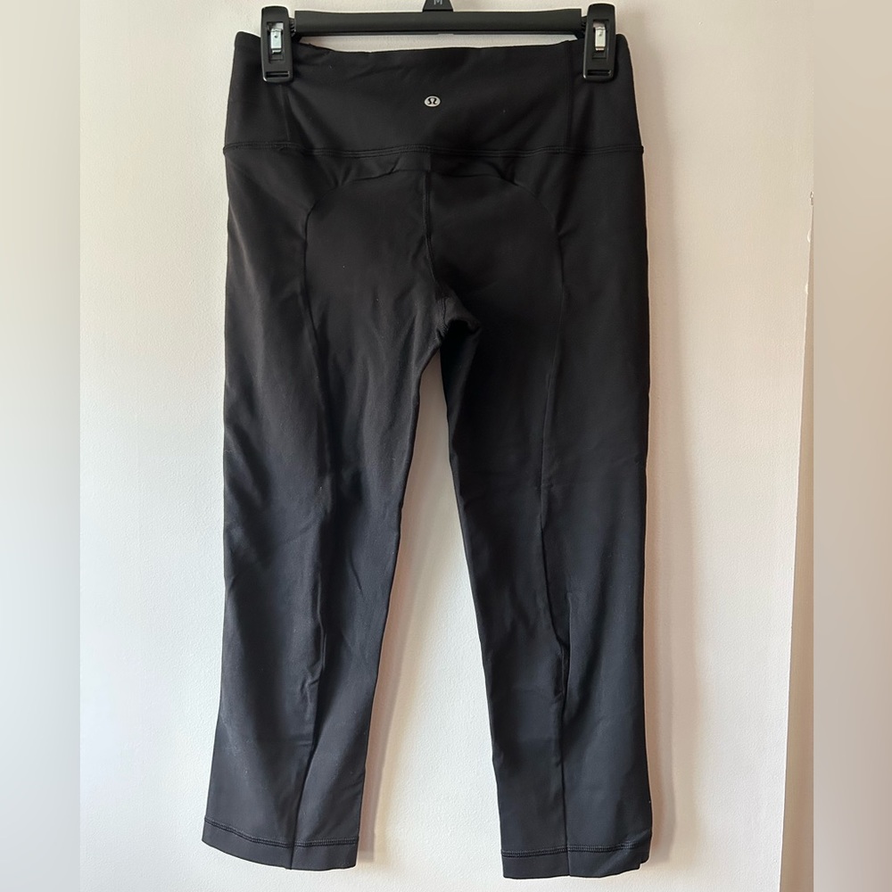 Lululemon crop leggings 6